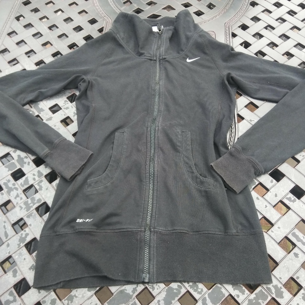 Nike Dri-Fit Jacket "Big Collar" Size Large